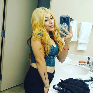 Meet your Posher, Charlotte